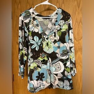 Cute, Comfy Chicos Top